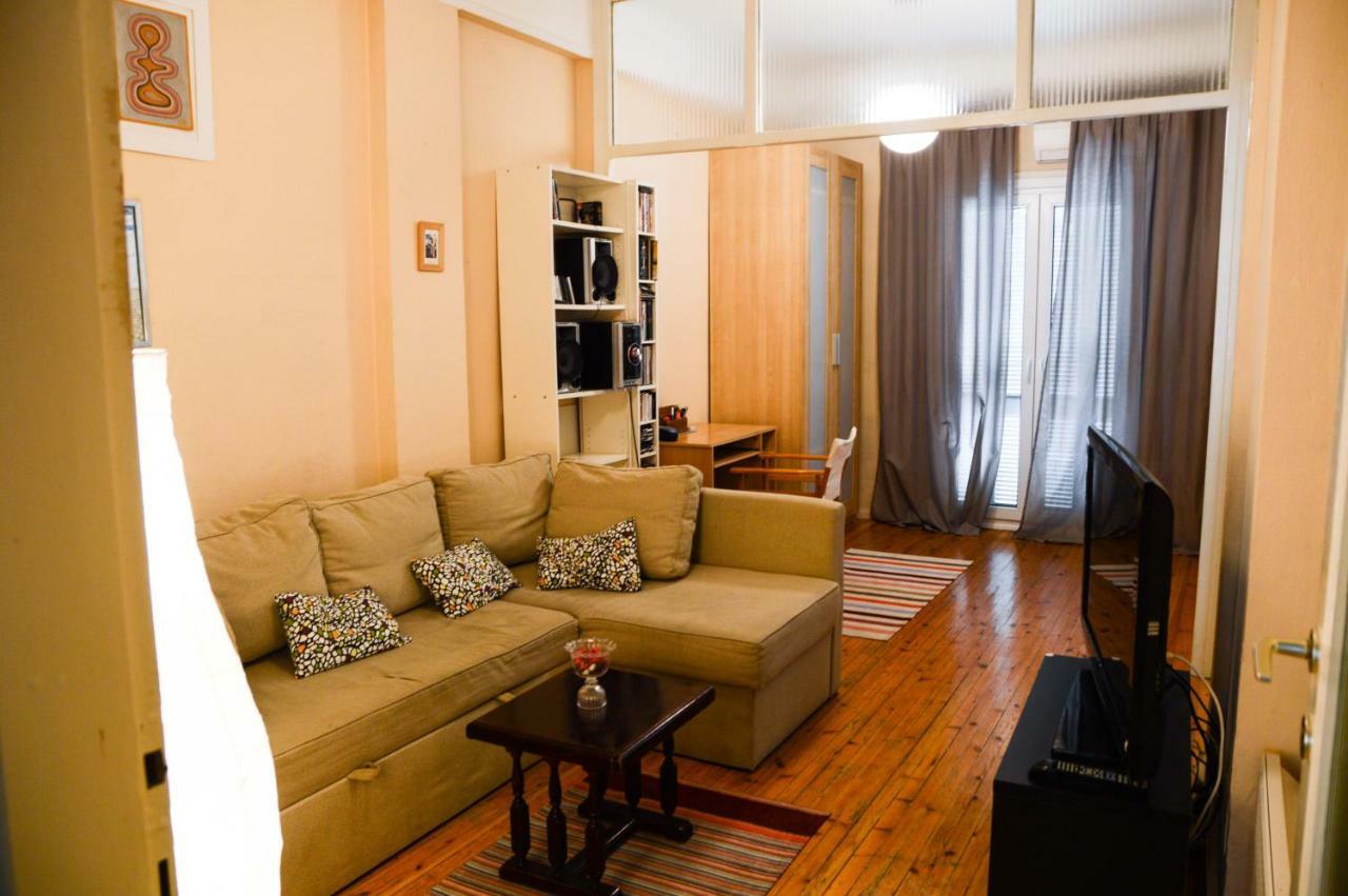An Apartment For 2-4 Friends. Солун Екстериор снимка